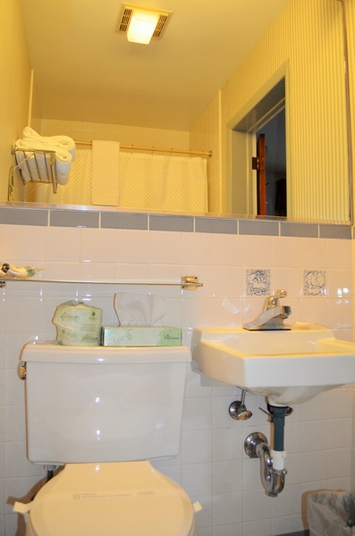 Room with Two Queen Beds Photo 5