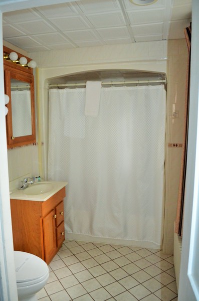 Downstair Suite 116 Photo 3