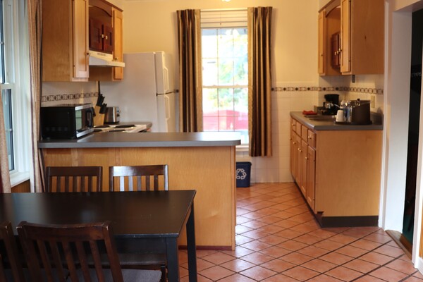 Downstair Suite 116 Photo 11